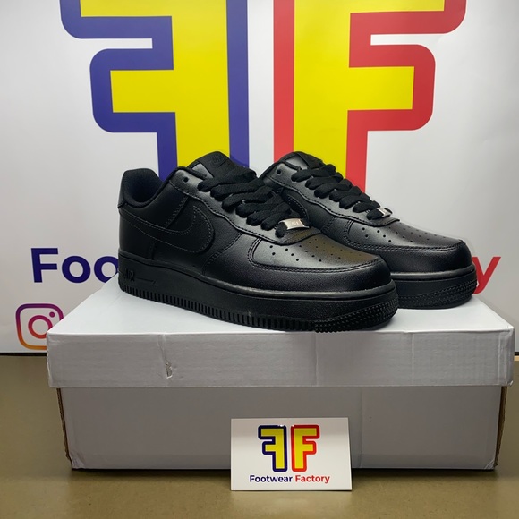 Nike | Shoes | Mens Black Air Force S 